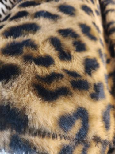 Tissus fausse fourrure imprimé Leopard - Laize 150cm - 365Grs/m²- Le métre